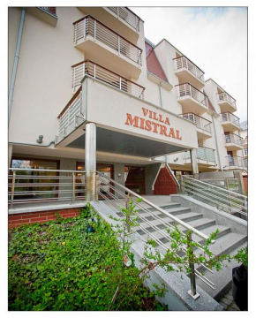 Apartamenty na Wyspie - Villa Mistral - Apartamenty z sypialnią i parkingiem